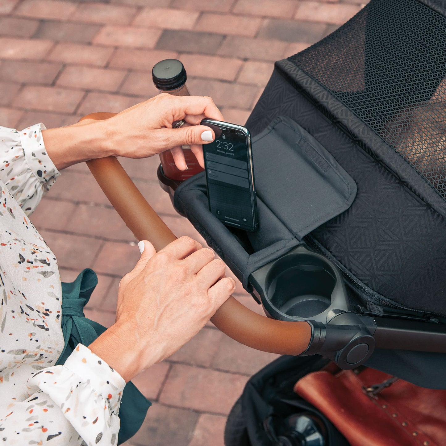Chicco Bravo® 3-in-1 Trio Travel System, Bravo® Quick-Fold Stroller with KeyFit® 30 Infant Car Seat and Base, Car Seat and Stroller Combo | Parker