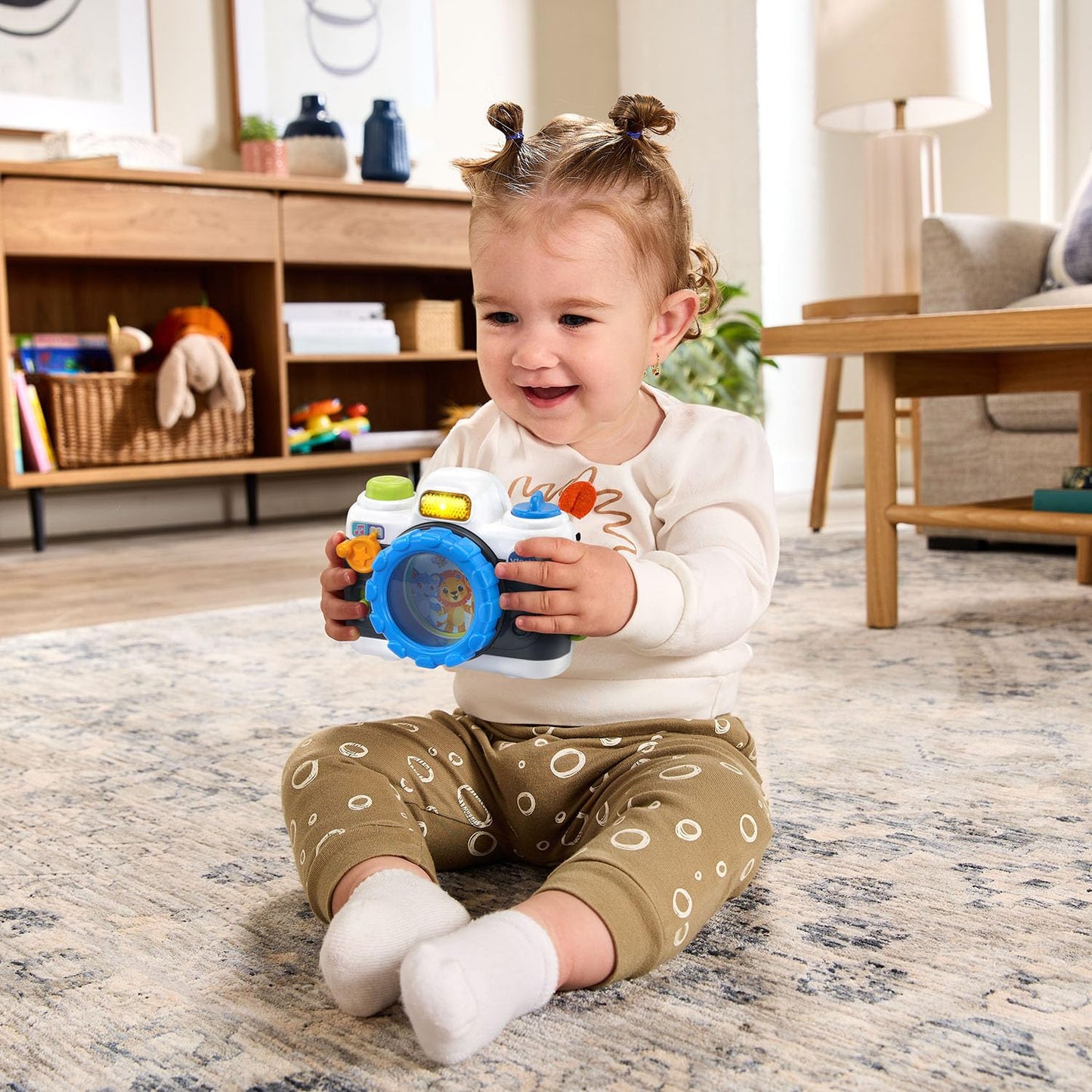 VTech Snap and Giggle Learning Toy Camera with Realistic Sounds, Black
