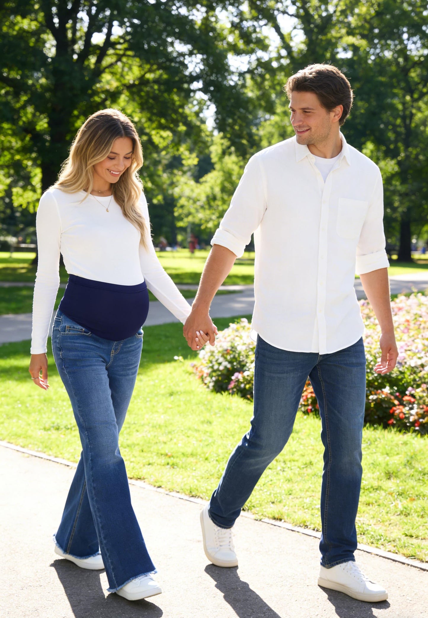 BLENCOT Maternity Jeans for Women Over Belly Pregnancy Pants Comfy Pregnant Jeans Flare Denim Jeans with Pockets
