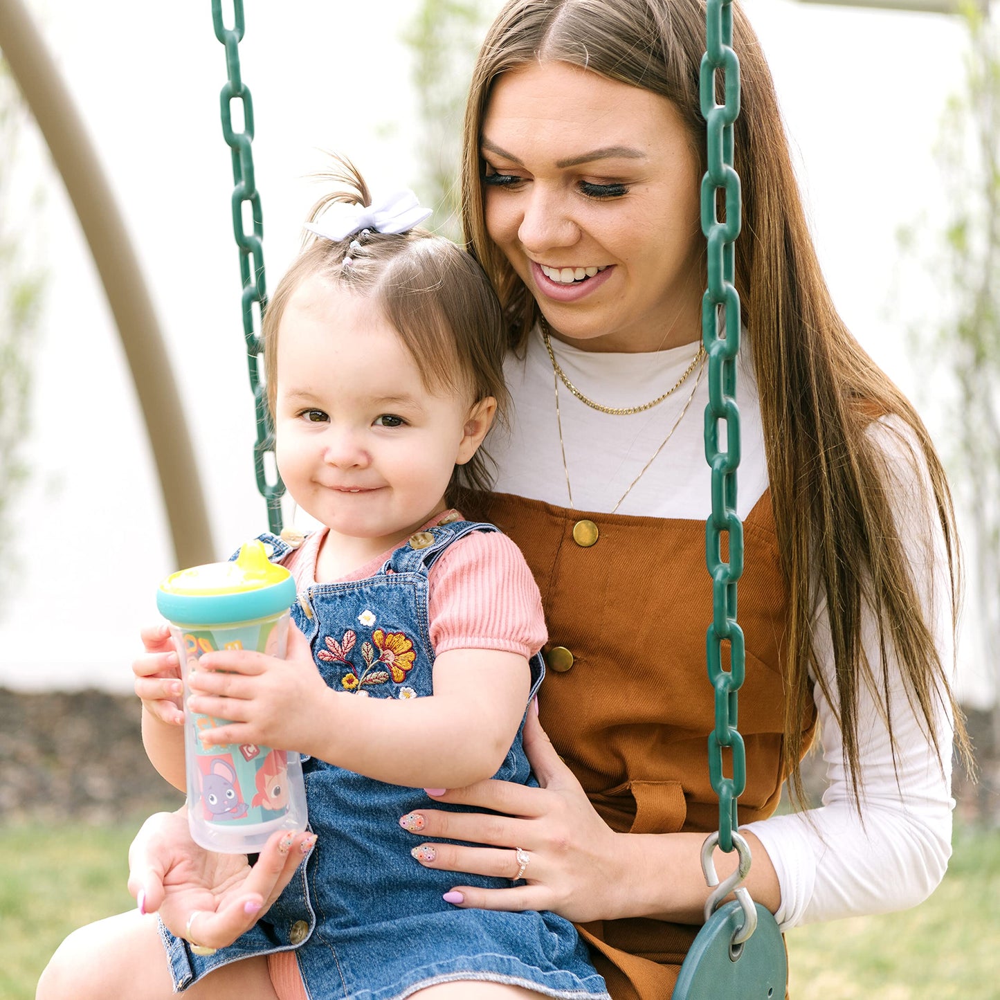 The First Years Disney Minnie Mouse Insulated Sippy Cups - Insulated Toddler Cups with Bite-Resistant Hard Spout - 9 Ounces - 2 Count